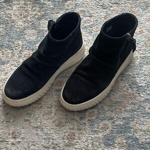 Söfft-Black Suede Bootie Shoes-Women’s Size 8